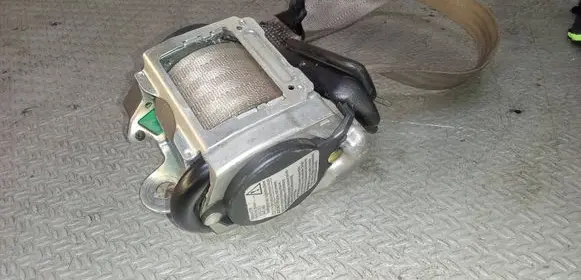Volvo XC90 Rear seatbelt 603777221