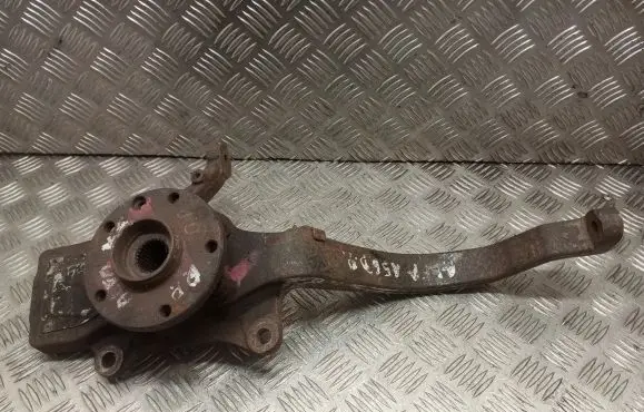 Alfa Romeo 156 Front wheel hub