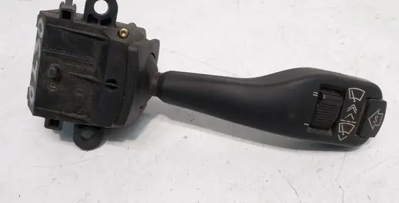 BMW 5 E39 Wiper control stalk 8375407