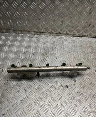 Fuel main line pipe