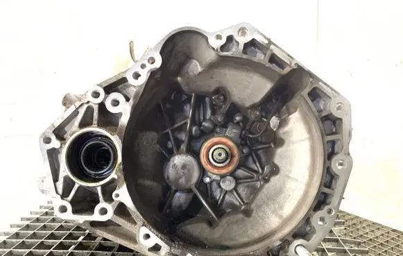Suzuki SX4 Manual 5 speed gearbox ZL4
