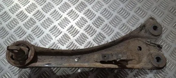 Toyota Auris 150 Rear upper control arm/wishbone