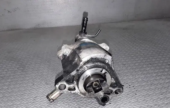 Toyota Corolla Verso E121 Vacuum pump 0810002590