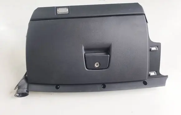 Volvo V50 Glove box 39871860