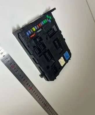 Citroen Berlingo Fuse module 281197595