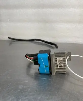 Renault Twingo III ABS relay