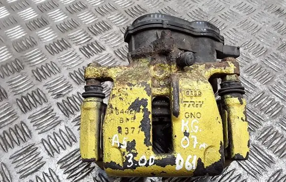 Audi A5 8T 8F Rear brake caliper 32335478