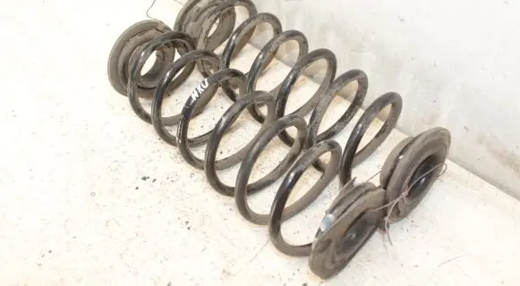 Honda HR-V Rear coil spring