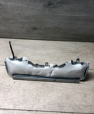Mercedes-Benz E W212 Knee airbag A2128600902 1065455650133 34022974B