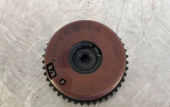 BMW X5M E70 Camshaft pulley/ VANOS 7598002