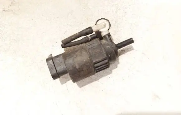 Renault Megane I Windscreen/windshield washer pump 7700821782