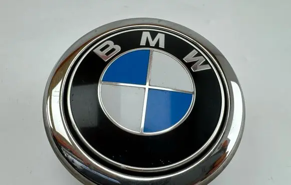 BMW 1 F20 F21 Tailgate/trunk/boot exterior handle 7248535