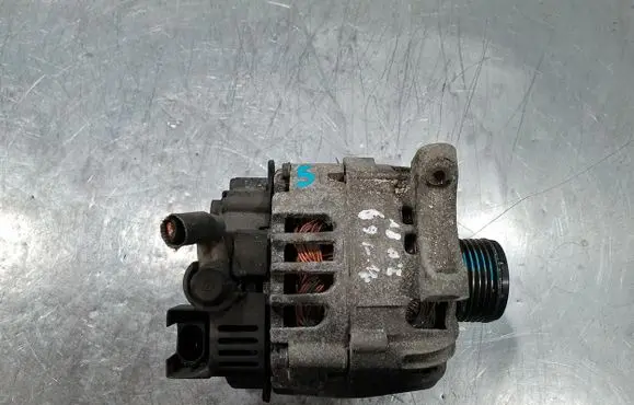 Mercedes-Benz A W169 Generator/alternator