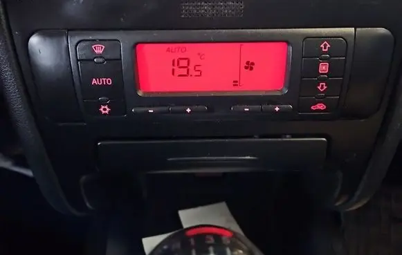 Seat Leon (1M) Climate control/heater control trim 1M0820043C IMPRK1567449