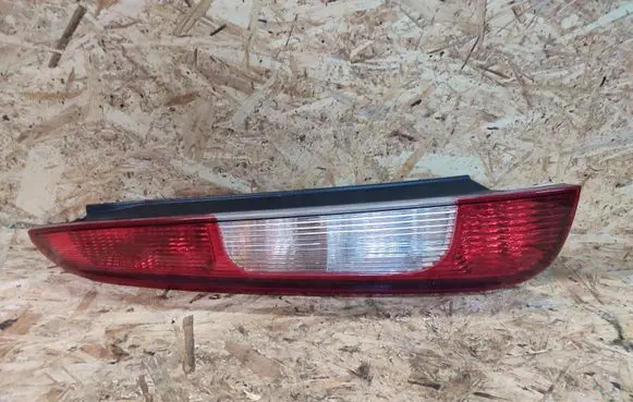 Ford Focus C-MAX Rear/tail lights 2SK008723 3M5113N411AA