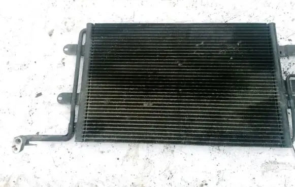 A/C cooling radiator (condenser)