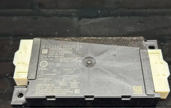 Mercedes-Benz V Class W447 Engine control unit/module A4479000924
