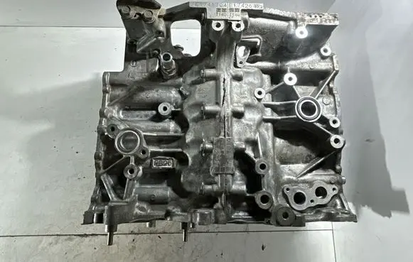 Subaru Outback (BT) Engine block FB25 1140 E1741704