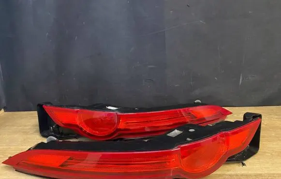 Jaguar F-Type Rear/tail lights EX53-13405BD EX53-13404BE EX5313404BE