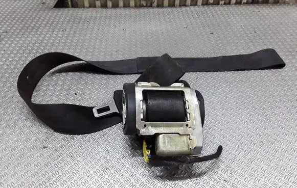 Audi A3 S3 8P Front seatbelt 8P3857706B