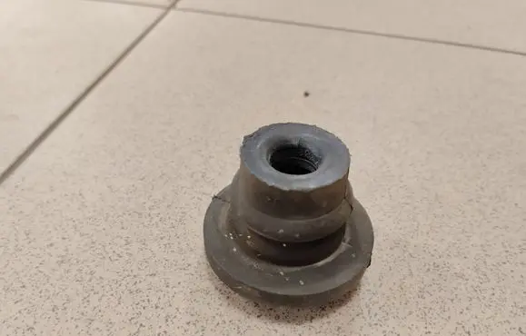 Radiator support slam panel bracket