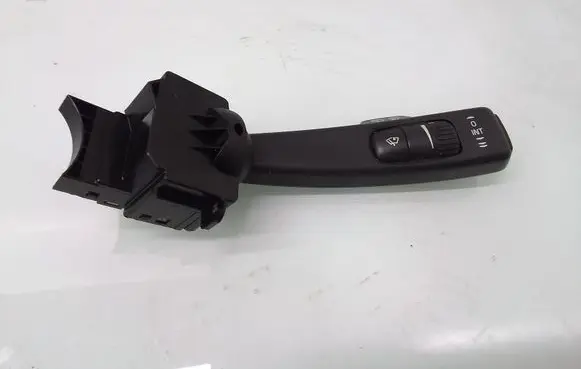 Volvo V50 Wiper control stalk 17D770