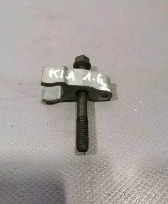 KIA Sportage Fuel Injector clamp holder
