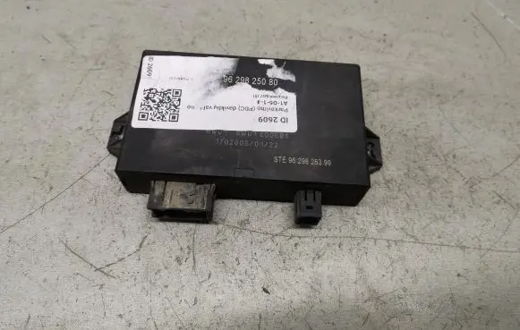 Peugeot 607 Parking PDC control unit/module 9629825080