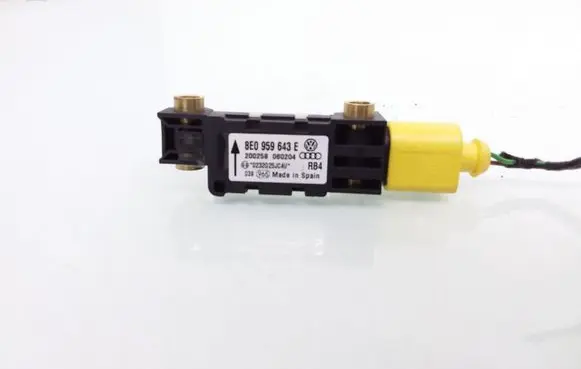 Audi A6 S6 C5 4B Airbag deployment crash/impact sensor 8E0959643E 200258 060204