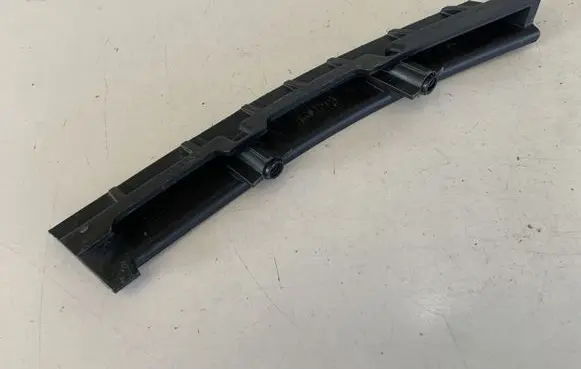 Audi A6 S6 C8 4K Front bumper mounting bracket 4K0807884