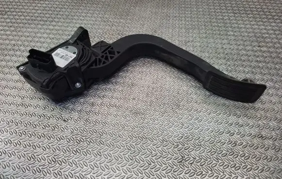 Citroen Jumpy Accelerator throttle pedal 9806607380