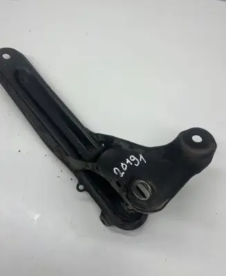 Porsche Cayenne (9PA) Engine mounting bracket 7L5199373A