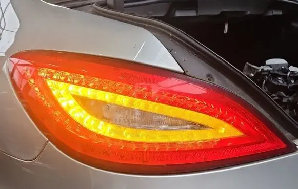 Rear/tail lights