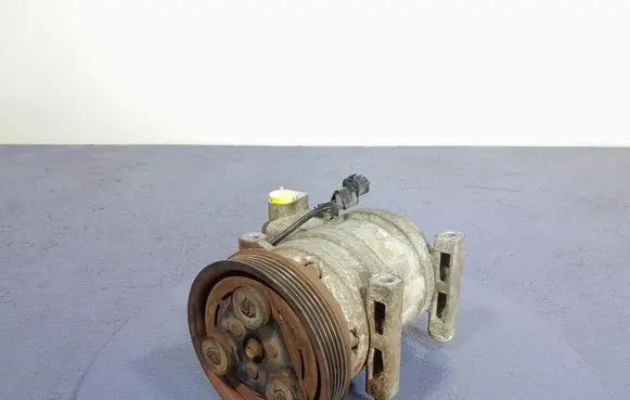 Hyundai i10 Air conditioning (A/C) compressor (pump)