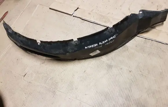 Mitsubishi Pajero Sport I Front wheel arch liner splash guards