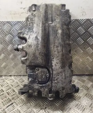 Volkswagen Touran I Oil sump 03G103603H