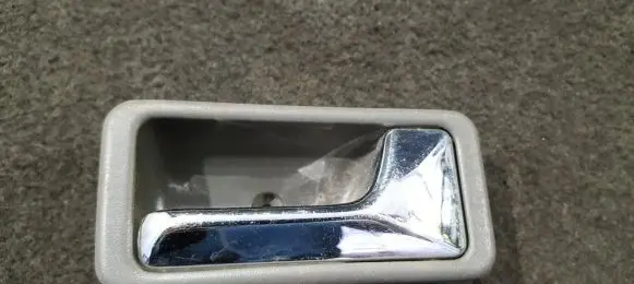 Mazda 626 Rear door interior handle
