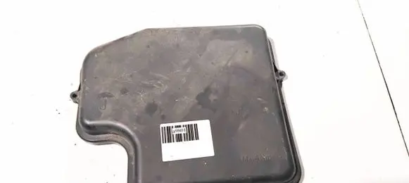 Audi A4 S4 B5 8D Fuse box cover 8d1907613a