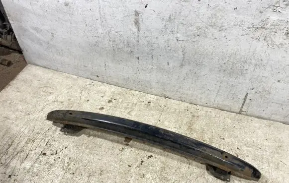 Volkswagen Golf IV Rear beam 1j0807305 1j0807311