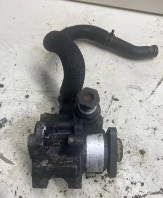 Audi A4 S4 B7 8E 8H Power steering pump 8E0145155T
