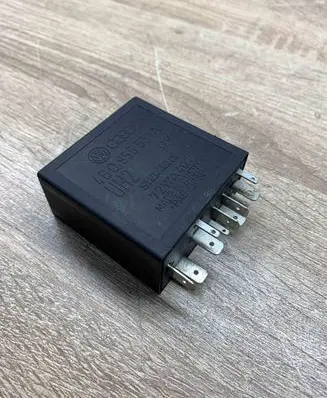 Skoda Octavia Mk2 (1Z) Other relay 4B0955531A