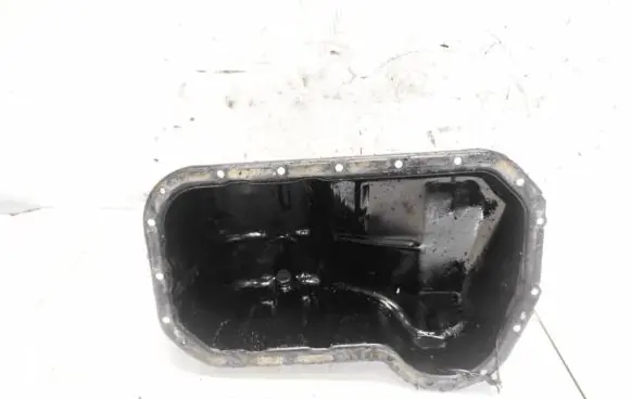 Audi A4 S4 B5 8D Oil sump