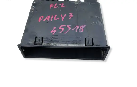 Iveco Daily 35.8 - 9 Dashboard storage box/compartment 3802624