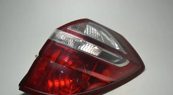 Rear/tail lights
