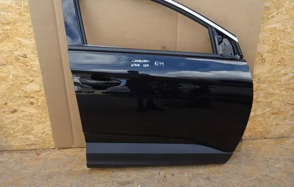 Opel Grandland X Front door