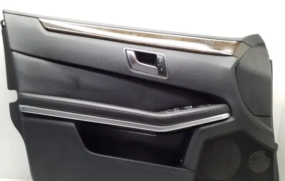 Mercedes-Benz E W212 Front door card panel trim 2124405433