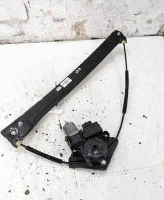 Volkswagen Touran III Rear door window regulator with motor 5TA839462B 22022017 32335000B
