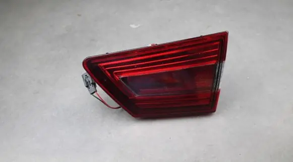 Renault Clio III Tailgate rear/tail lights 265507526R