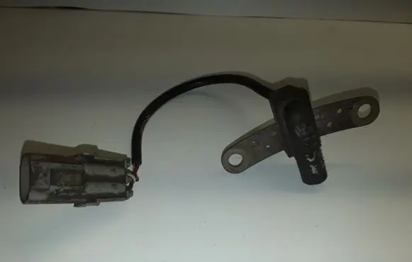 Renault Clio II Crankshaft position sensor 10175021