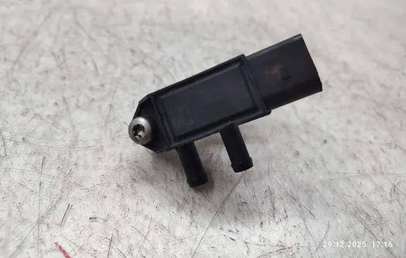 Jaguar XE Exhaust gas pressure sensor G4D35L200AB